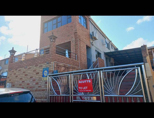3 BEDROOM FREEHOLD TO LET IN WENTWORTH